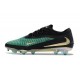 Bota de Futbol Nike Phantom 6 Low Elite FG Verde Negro Dorado
