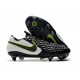 Zapatillas Nike Tiempo Legend VIII Elite ACC SG Negro Blanco Voltio