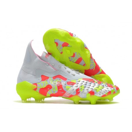 Bota de fútbol adidas Predator Freak + FG Gris Volt Rosa
